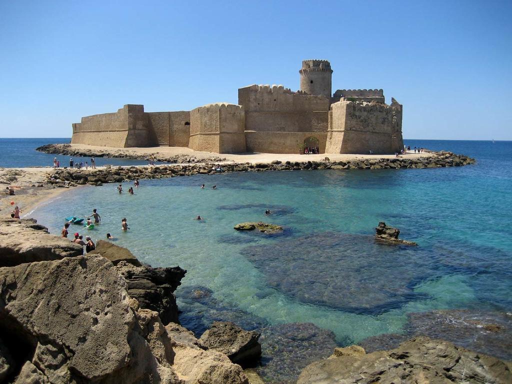 Manzoni Apartment Le Castella  Exterior photo